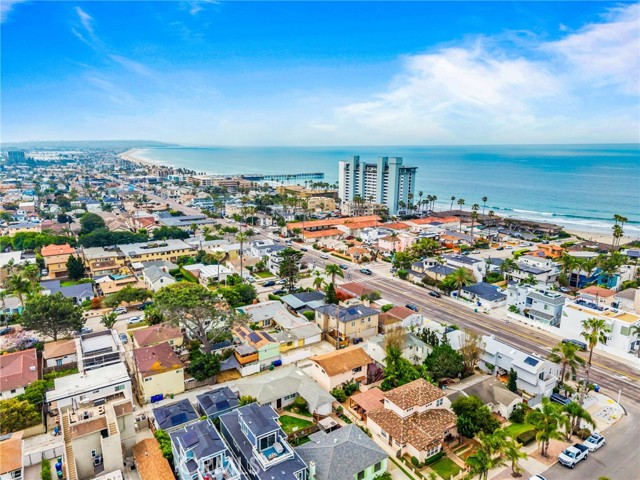 Detail Gallery Image 37 of 45 For 820 Law St, San Diego,  CA 92109 - 4 Beds | 2 Baths