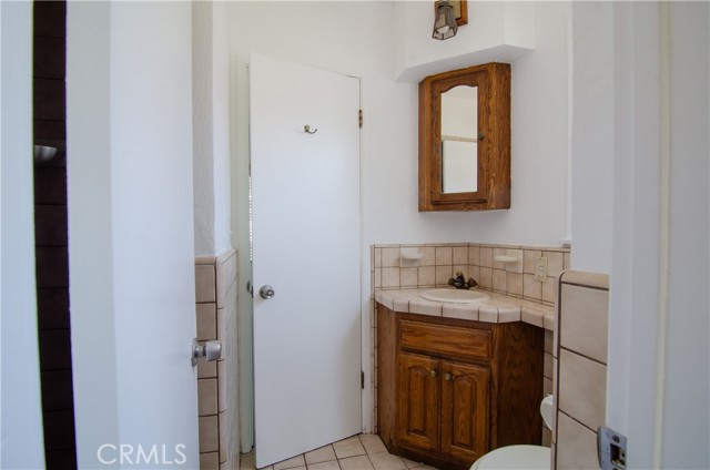 13563 Montague photo 19