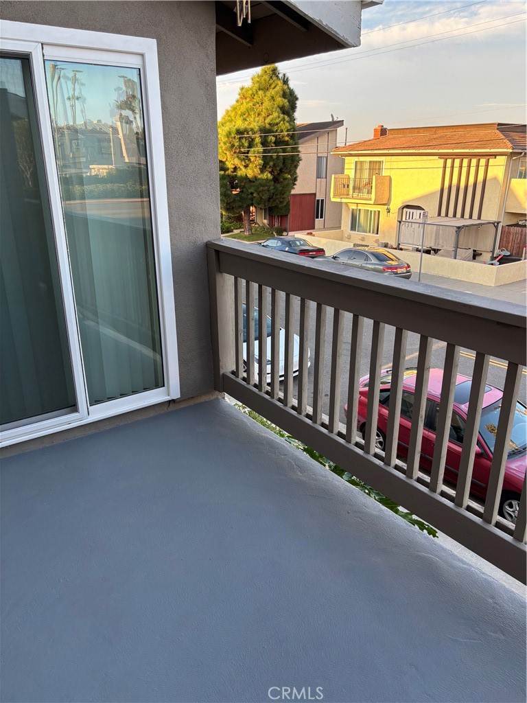 17170b7e 1c79 4d30 9f97 Fd33e38785b6