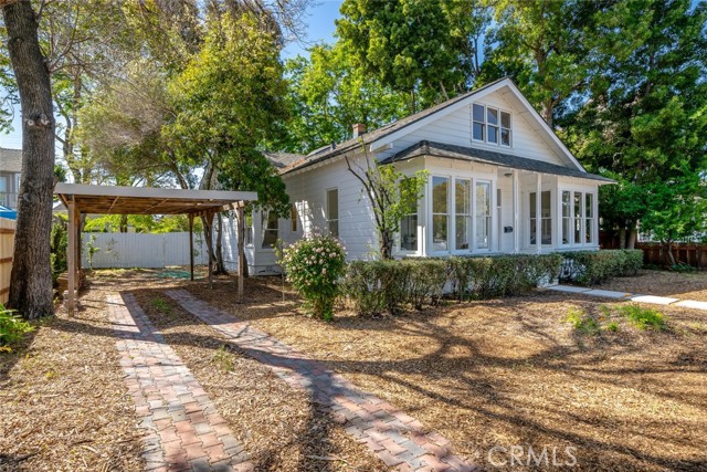 Detail Gallery Image 2 of 56 For 571 Pismo Street, San Luis Obispo,  CA 93401 - 4 Beds | 2 Baths