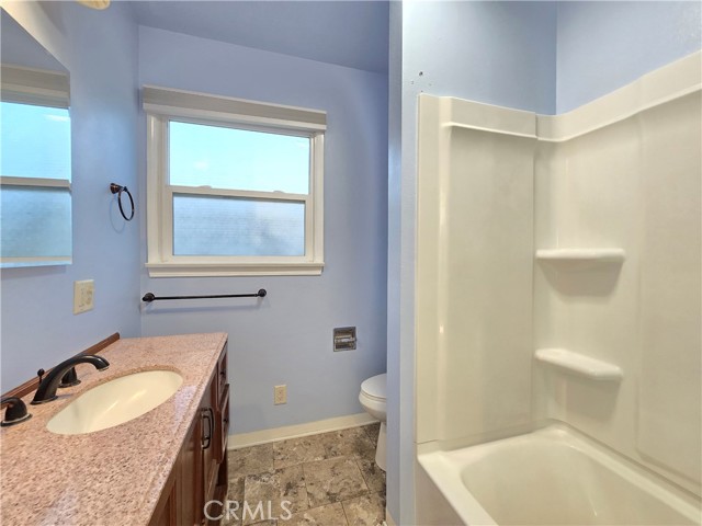 Detail Gallery Image 11 of 17 For 3869 Bandini Ave, Riverside,  CA 92506 - 2 Beds | 1 Baths