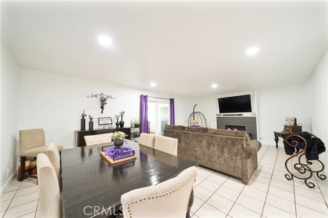 Detail Gallery Image 6 of 20 For 371 S Alexander Ave, Upland,  CA 91786 - 3 Beds | 2 Baths