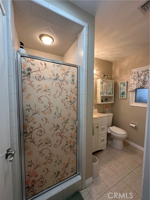 Detail Gallery Image 14 of 30 For 11020 Gloria Ave, Granada Hills,  CA 91344 - 4 Beds | 2 Baths