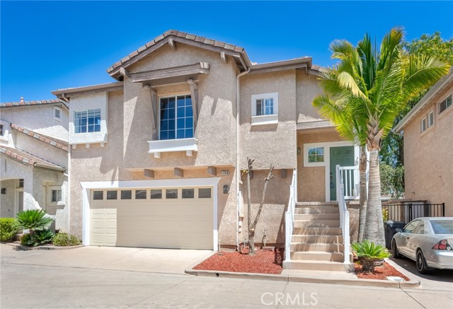 Detail Gallery Image 1 of 24 For 1750 Tallowberry Ln, Simi Valley,  CA 93065 - 3 Beds | 2/1 Baths