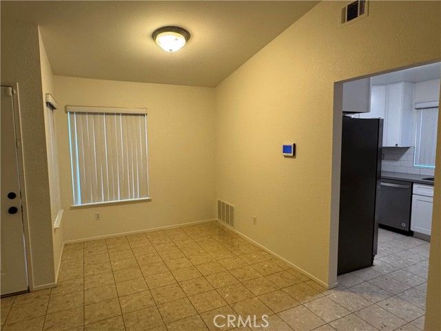 Detail Gallery Image 10 of 19 For 1731 Starboard Way, Perris,  CA 92571 - 3 Beds | 2 Baths