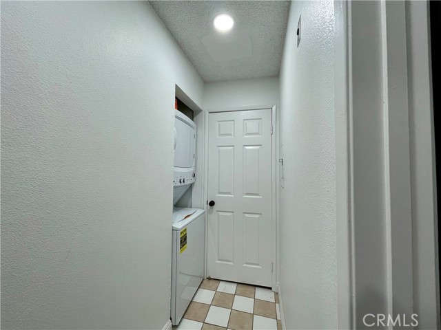 Detail Gallery Image 9 of 14 For 941 W Carson St #210,  Torrance,  CA 90502 - 2 Beds | 2 Baths