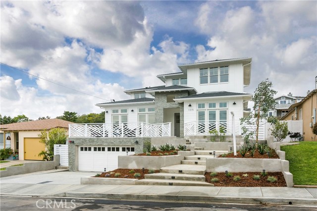 1315 9th Street, Manhattan Beach, California 90266, 6 Bedrooms Bedrooms, ,2 BathroomsBathrooms,Residential,Sold,9th,SB17007027