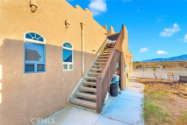 4575 Kreuer Road, Phelan CA: https://media.crmls.org/medias/171c2d89-b7b2-4e88-aeca-0fa494c5b7ce.jpg