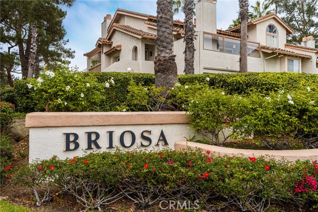 Detail Gallery Image 2 of 36 For 24361 Conejo #5,  Laguna Hills,  CA 92656 - 2 Beds | 1 Baths