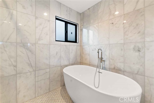 4817 Macafee Road, Torrance CA: https://media.crmls.org/medias/171c5596-9add-4723-857b-a84a077ef5fc.jpg