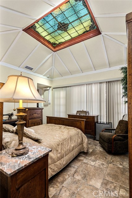 Detail Gallery Image 37 of 53 For 4202 University, Riverside,  CA 92501 - 4 Beds | 3 Baths