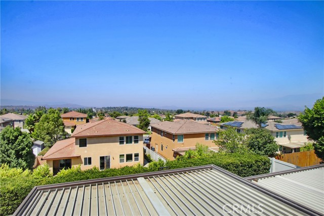 9271 Millionaire Lane, Riverside CA: https://media.crmls.org/medias/171dc0e2-edee-4e94-be92-f66fc94257ce.jpg