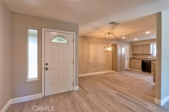 Detail Gallery Image 8 of 33 For 3012 Marie Ct, Merced,  CA 95340 - 4 Beds | 2 Baths