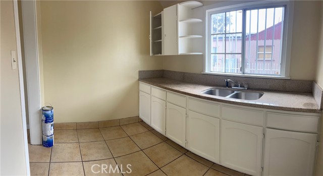 Detail Gallery Image 12 of 21 For 4616 1/2 W 111th St., Inglewood,  CA 90304 - 0 Beds | 1 Baths