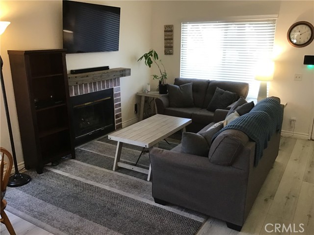 9144 Oakleaf Court, Hesperia CA: https://media.crmls.org/medias/171e5166-4081-47e0-9e5d-4fbd78f586dc.jpg