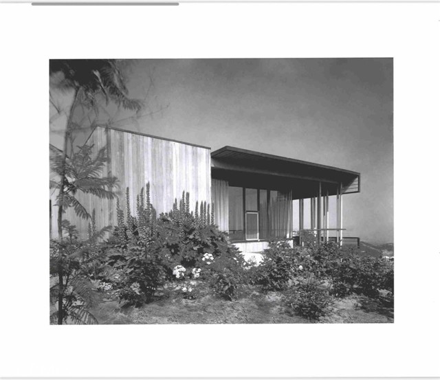 Detail Gallery Image 23 of 38 For 1515 N Tigertail, Los Angeles,  CA 90049 - 3 Beds | 2/1 Baths