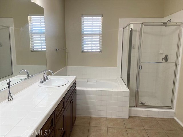 Detail Gallery Image 8 of 15 For 187 Wild Lilac, Irvine,  CA 92620 - 3 Beds | 2/1 Baths