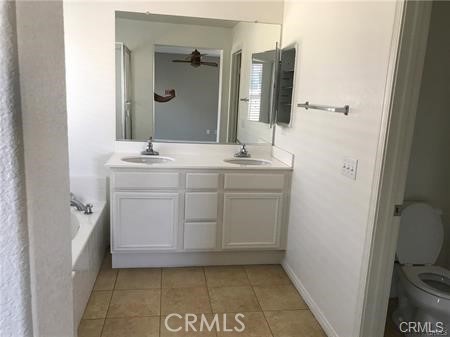 4473 Bigem Court, Riverside CA: https://media.crmls.org/medias/171e793d-87cf-40eb-9712-1d8fd9cac595.jpg