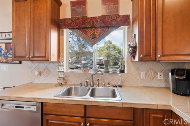Detail Gallery Image 16 of 36 For 13214 Keys Bld, Clearlake Oaks,  CA 95423 - 3 Beds | 2/1 Baths