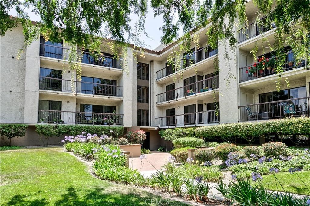 13650 Del Monte Dr. #28B