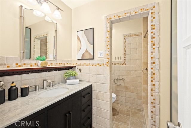 Detail Gallery Image 25 of 43 For 174 Acacia Ave, Monrovia,  CA 91016 - 3 Beds | 2 Baths