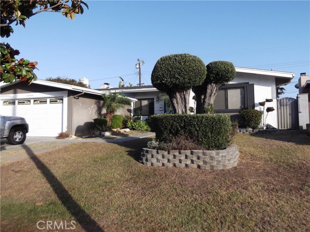 14544 Greenworth Dr, La Mirada, CA 90638