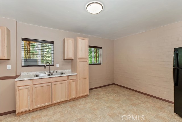 Detail Gallery Image 39 of 47 For 617 Acacia, Crestline,  CA 92325 - 5 Beds | 3 Baths