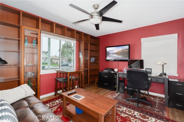 1501 W Baker Avenue, Fullerton CA: https://media.crmls.org/medias/17209c4b-e1b1-4449-942d-d75ab541854f.jpg