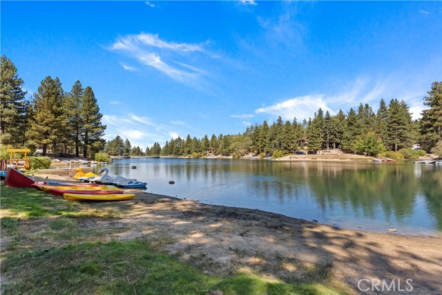 Detail Gallery Image 21 of 27 For 582 Beechnut Dr, Green Valley Lake,  CA 92341 - 2 Beds | 1/1 Baths