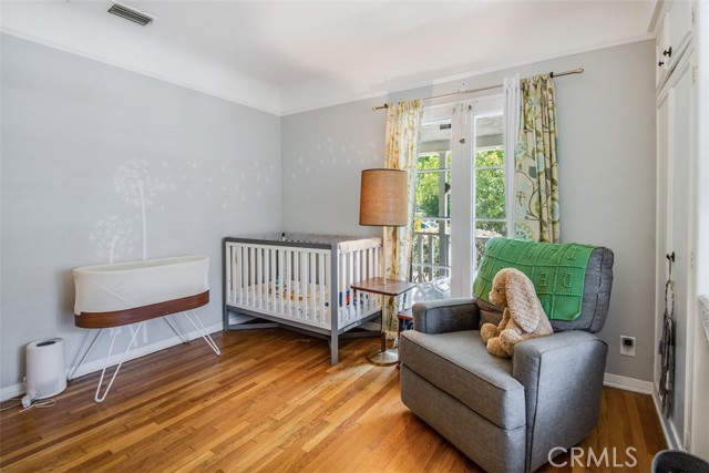 Detail Gallery Image 15 of 36 For 4603 Longridge, Sherman Oaks,  CA 91423 - 3 Beds | 2 Baths