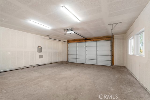 6078 Maxwell, Paradise CA: https://media.crmls.org/medias/1721f72a-1154-4bcd-8cdb-3e52bda5d96a.jpg