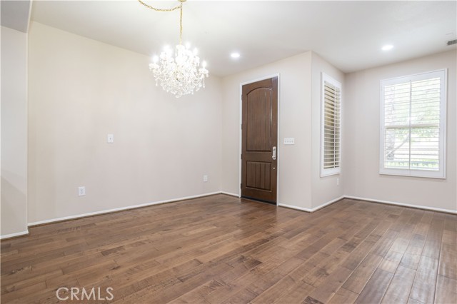 Detail Gallery Image 4 of 38 For 20424 Paseo Azul, Porter Ranch,  CA 91326 - 2 Beds | 2/1 Baths
