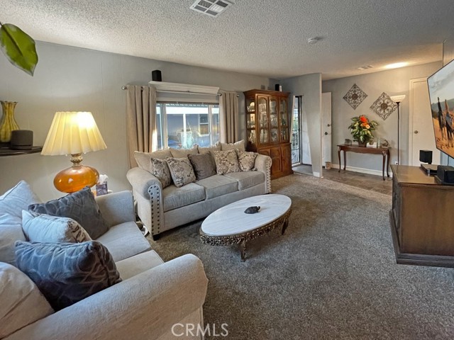 Detail Gallery Image 4 of 13 For 21100 State St #16,  San Jacinto,  CA 92583 - 3 Beds | 2 Baths