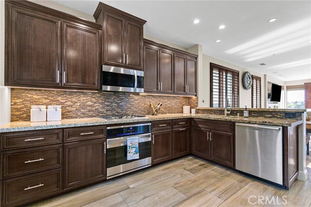 Detail Gallery Image 18 of 54 For 202 Cima De Colina, Pismo Beach,  CA 93449 - 4 Beds | 3/1 Baths