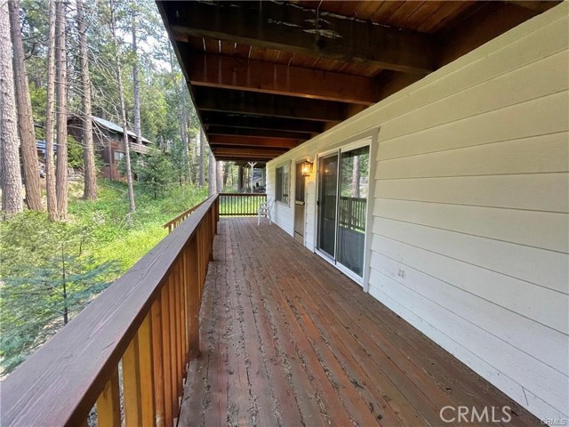 938 Balfrin Drive, Crestline CA: https://media.crmls.org/medias/17251ff0-9561-4b93-aba2-eb76215692f2.jpg