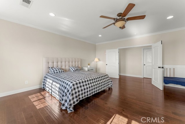 Detail Gallery Image 27 of 38 For 2500 Anabas Ave, San Pedro,  CA 90732 - 5 Beds | 5 Baths