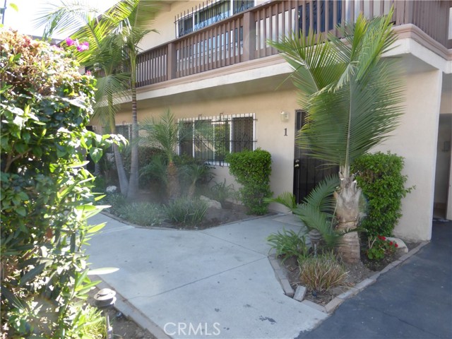Detail Gallery Image 3 of 10 For 1412 W 148th St #2,  Gardena,  CA 90247 - 1 Beds | 1 Baths