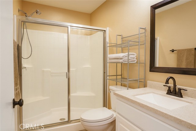 Detail Gallery Image 12 of 29 For 13674 Buena Vista, Hesperia,  CA 92344 - 5 Beds | 3 Baths