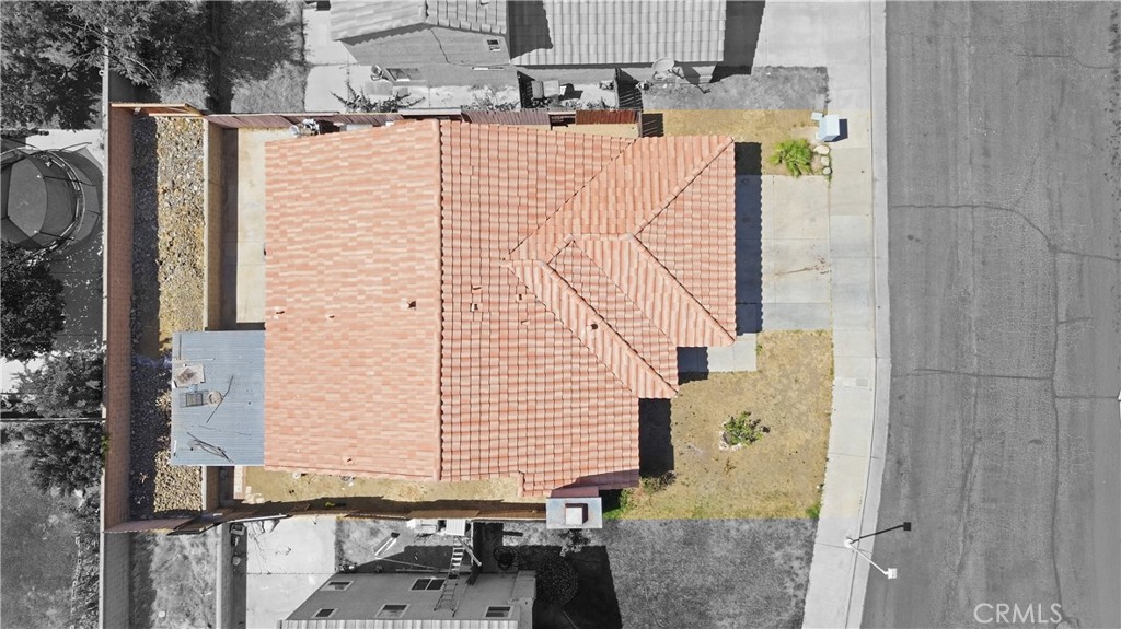 https://media.crmls.org/medias/17279add-0fab-4244-9e32-3bb87aff3f6d.jpg?preset=X-Large