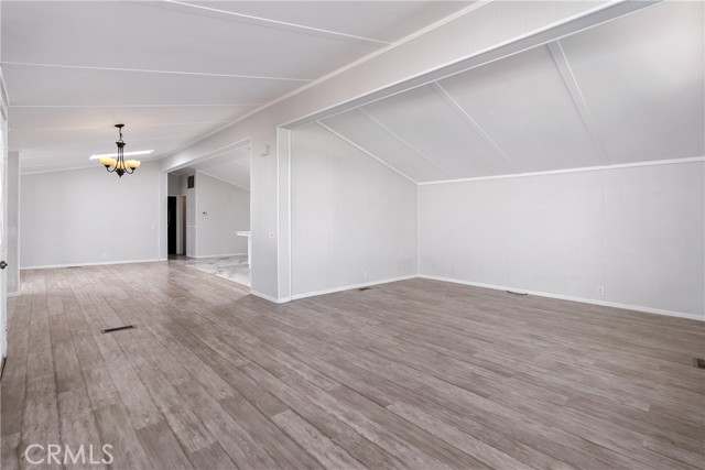 Detail Gallery Image 9 of 58 For 4 Dove Ct, Paso Robles,  CA 93446 - 2 Beds | 2 Baths