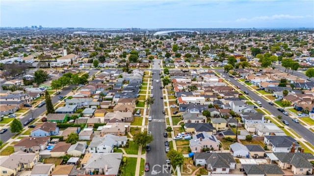Detail Gallery Image 28 of 30 For 2031 W 94th St, Los Angeles,  CA 90047 - 2 Beds | 1 Baths