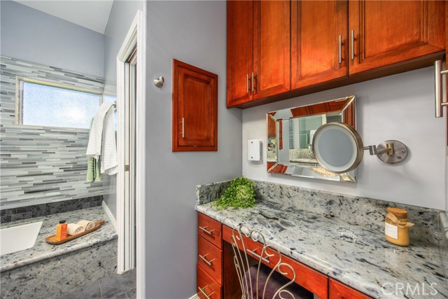 11661 Anderson, Loma Linda CA: https://media.crmls.org/medias/1728ef9e-e95d-46ff-86a8-eb130220c08c.jpg