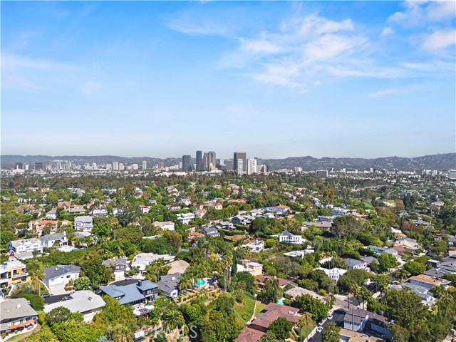 Detail Gallery Image 32 of 36 For 2869 Anchor Ave, Los Angeles,  CA 90064 - 3 Beds | 2 Baths