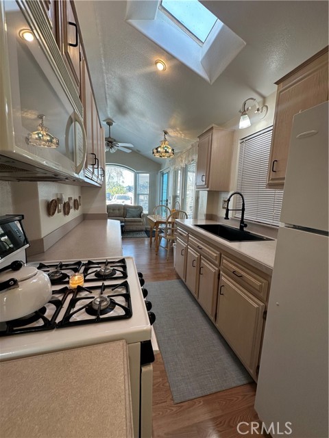 Detail Gallery Image 17 of 37 For 3600 W Florida #232,  Hemet,  CA 92545 - 2 Beds | 1 Baths