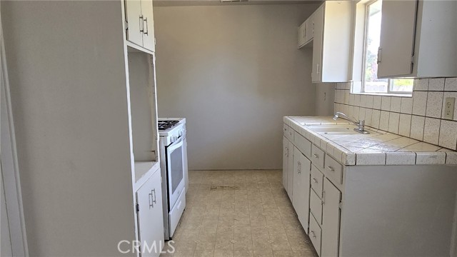 Detail Gallery Image 9 of 16 For 3033 N Parsons Ave, Merced,  CA 95340 - 3 Beds | 2 Baths