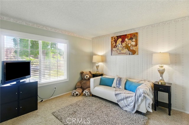 342 Canyon View Drive, Calimesa CA: https://media.crmls.org/medias/1729c699-c751-4c3f-945c-ba6f7c3548a4.jpg