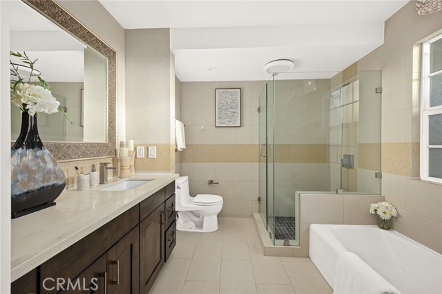 131 Woodruff Place, Arcadia CA: https://media.crmls.org/medias/172a6f0d-8fc7-4050-bee2-7b4ea09f6127.jpg