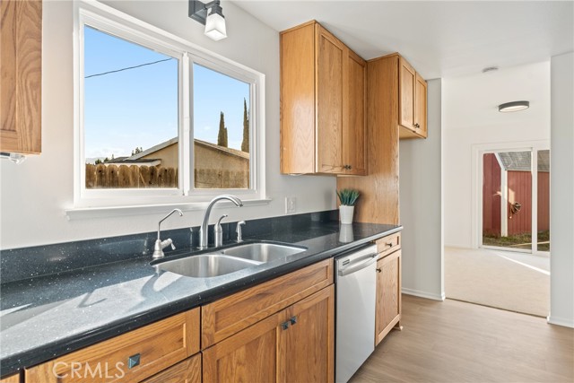 MLS #OC25265384 image #8