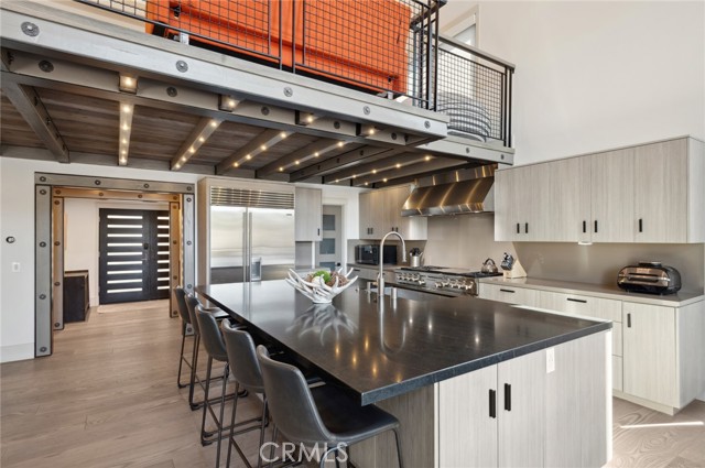 Detail Gallery Image 14 of 50 For 496 North State Highway 173, Lake Arrowhead,  CA 92352 - 6 Beds | 5 Baths