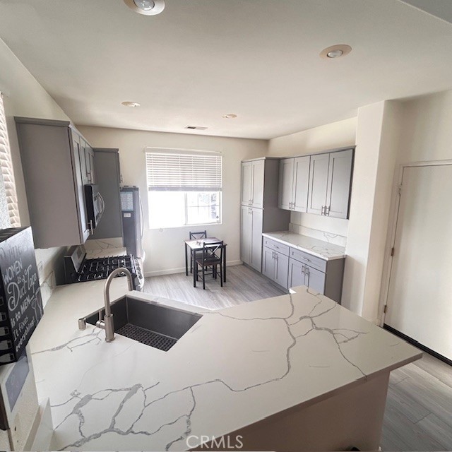 Image 14 of 17 For 747 Camino De Oro